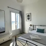 Seafront 3-bedroom Cycladic South Paros * Alikí