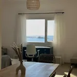 Seafront 3-bedroom Cycladic South Paros Appartement Alikí