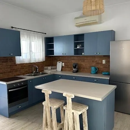 Apartment Seafront 3-bedroom Cycladic South Paros