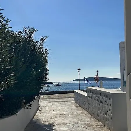 Διαμέρισμα Seafront 3-bedrooms Cycladic South Paros *